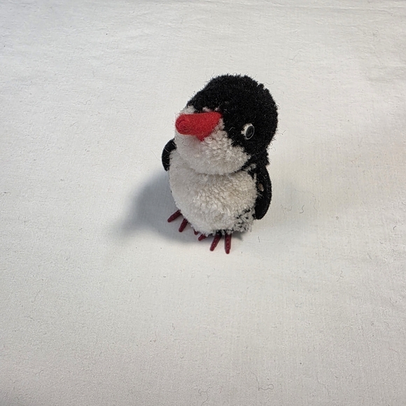 Vintage Peggy Steiff Small Steiff Woolen Penguin 7390/10 Button In Ear EUC - Picture 9 of 9